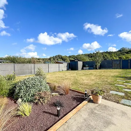 בית נופש Maison Levi Avec Vue Et A 200m Du Port Digosville