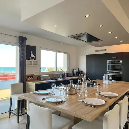 Maison Levi - Vue Mer - 200M Du Port- Classee 3 Etoiles